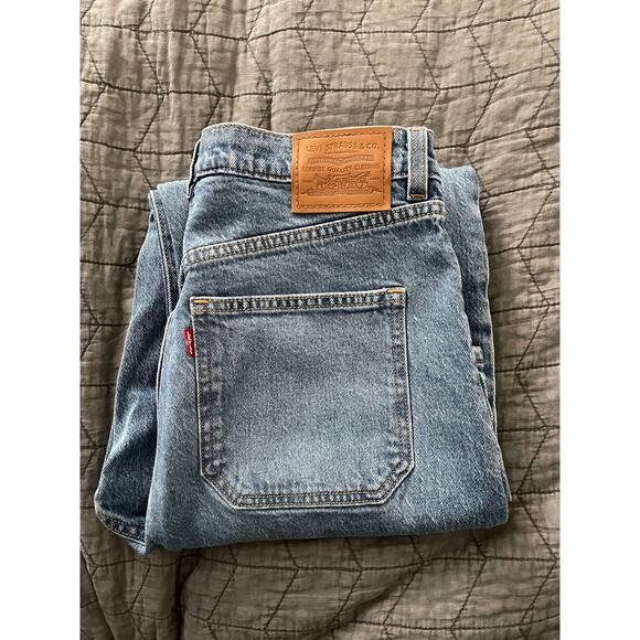 Levi's Ribcage Straight Ankle Women's Jeans Cool Invite Medium Wash 30x27 - Picture 1 of 8